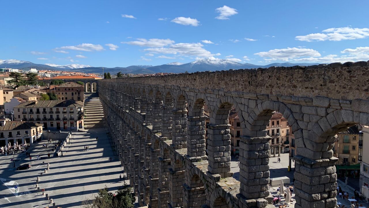 Qué Ver y Hacer en Segovia en un día + Cómo llegar desde Madrid